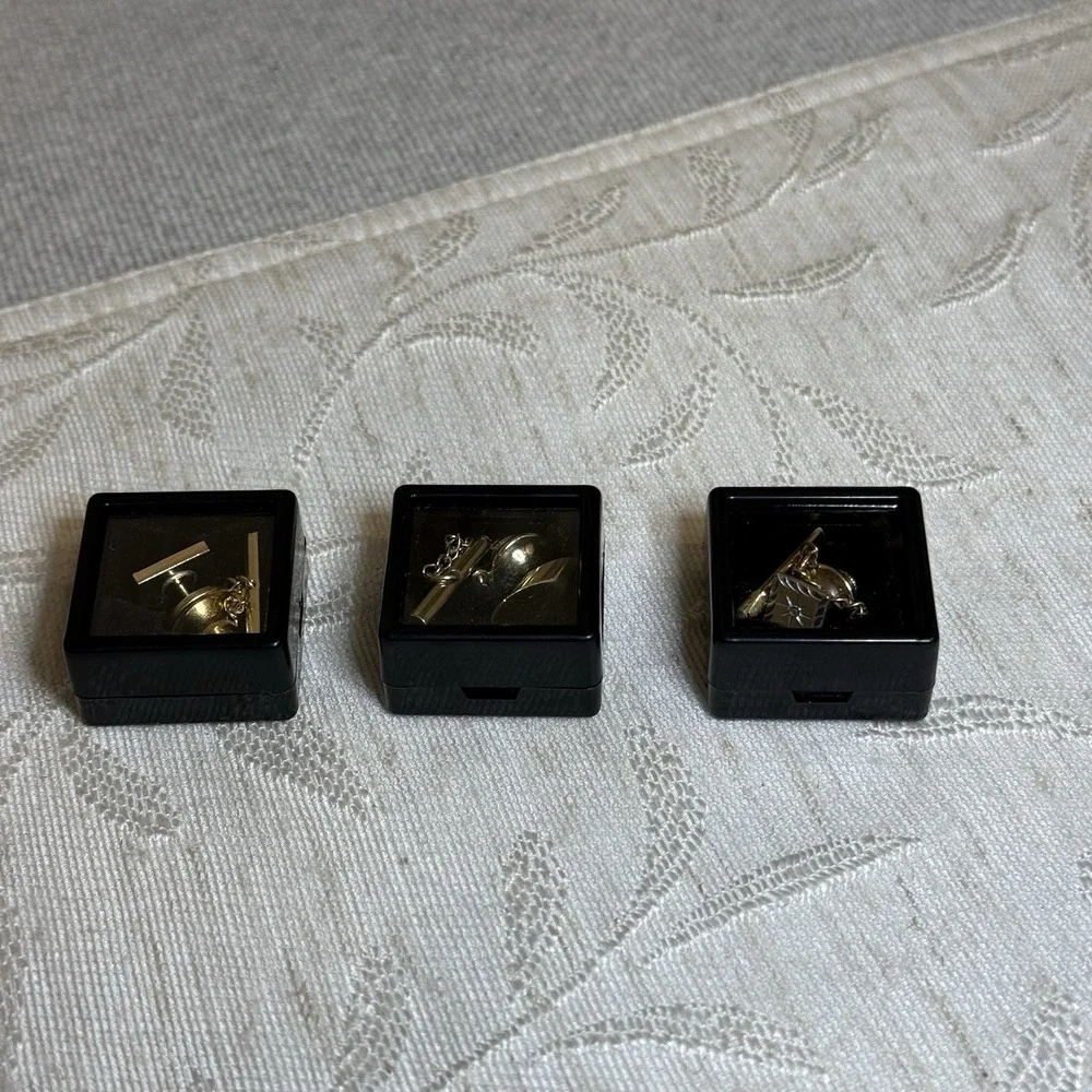Men's‎ 3 Piece See Of Gold Toned Tie Tacks With Chain